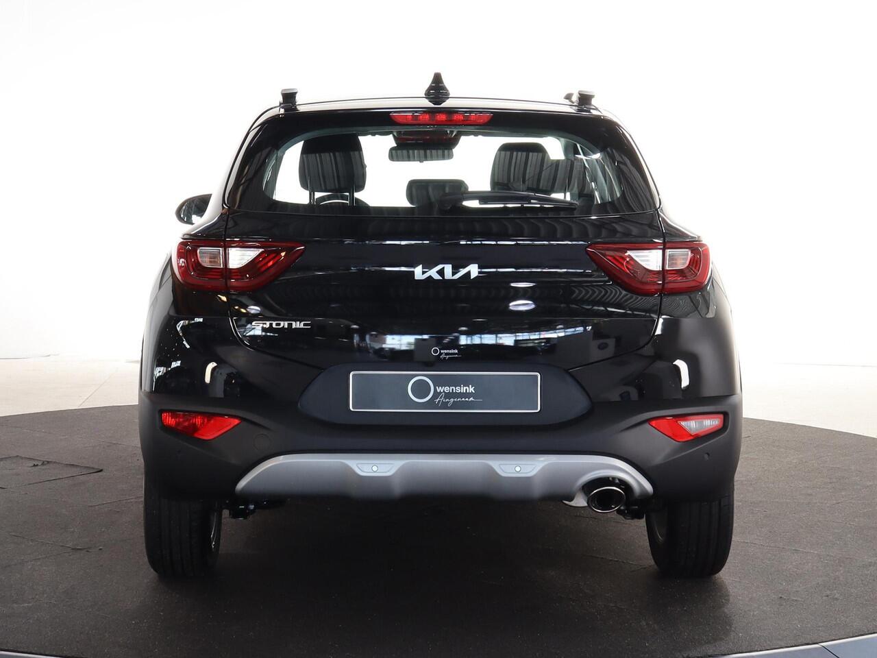 KIA Stonic 1.0 T-GDi MHEV DynamicLine | DIRECT UIT VOORRAAD LEVERBAAR!!! | Achteruit Camera | Climate Control | Apple Carplay/Android auto | Elektrische ramen | Cruise Control |