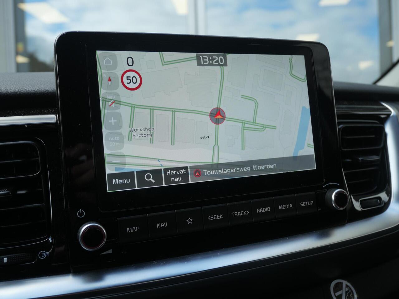 KIA Stonic 1.0 T-GDi MHEV DynamicPlusLine | Cruise | Clima | Camera | Carplay | Navi | Stoel-stuurverwarming |