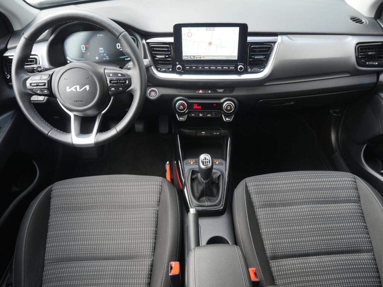 KIA Stonic 1.0 T-GDi MHEV DynamicPlusLine | Cruise | Clima | Camera | Carplay | Navi | Stoel-stuurverwarming |