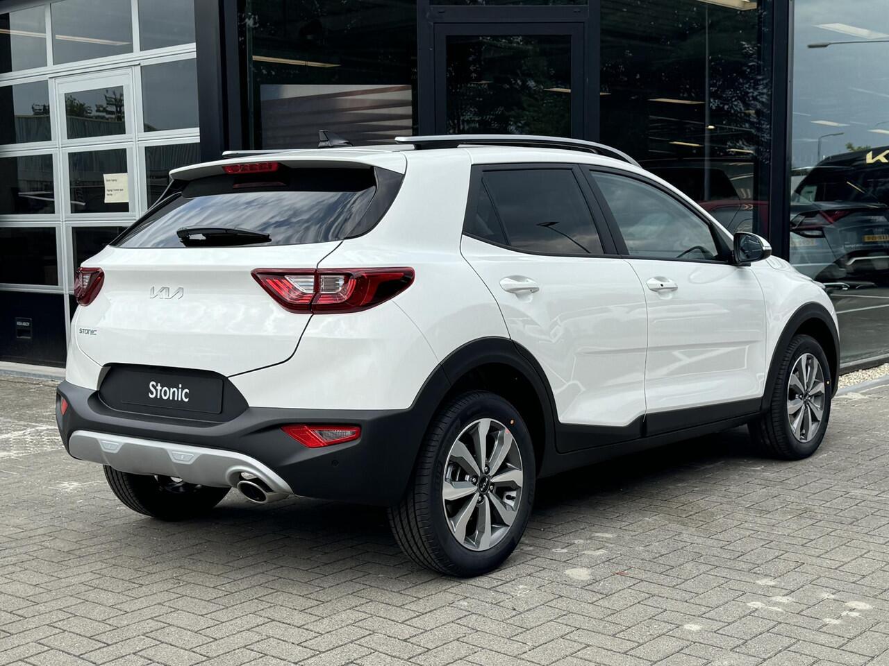 KIA Stonic 1.0 T-GDi MHEV DynamicPlusLine Snel leverbaar | Stoel/Stuurwielverwarming | Keyless | Navigatie | Parkeercamera | Climate control