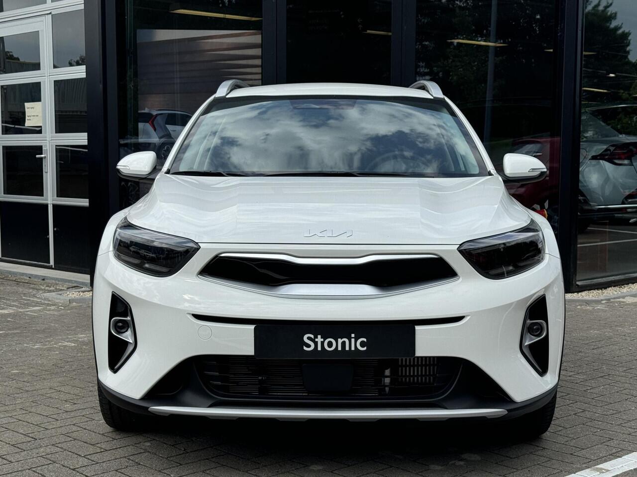 KIA Stonic 1.0 T-GDi MHEV DynamicPlusLine Snel leverbaar | Stoel/Stuurwielverwarming | Keyless | Navigatie | Parkeercamera | Climate control