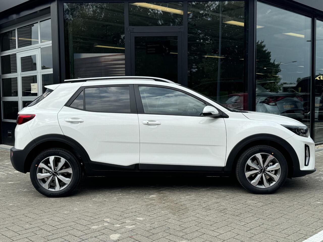 KIA Stonic 1.0 T-GDi MHEV DynamicPlusLine Snel leverbaar | Stoel/Stuurwielverwarming | Keyless | Navigatie | Parkeercamera | Climate control