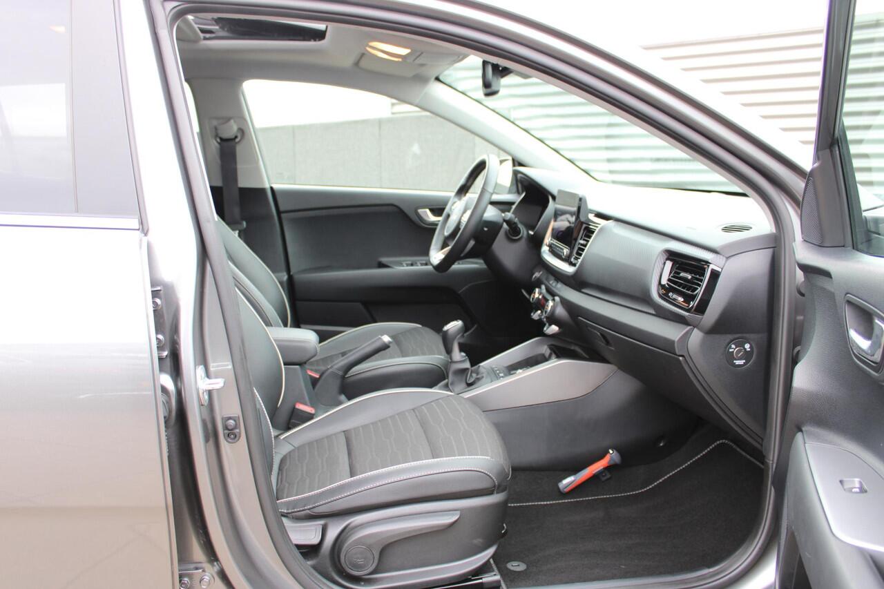 KIA Stonic 1.0 T-GDi MHEV GT-PlusLine Schuifdak / Stuur & Stoel Verwarming / Camera