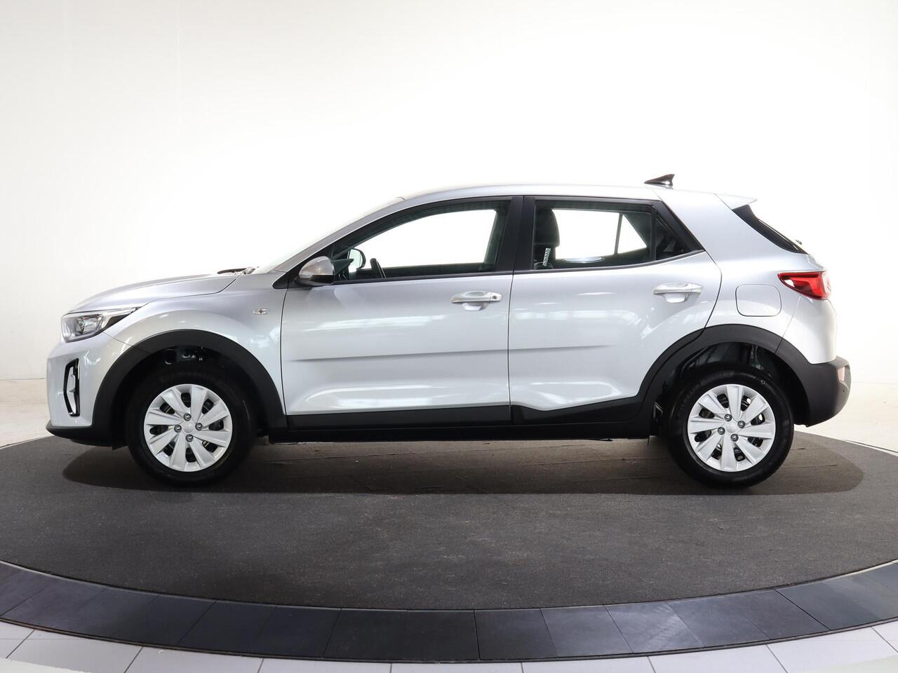 KIA Stonic 1.0 T-GDi MHEV ComfortLine | vanaf ¤ 329,- per maand | Achteruitrijcamera | Parkeersensoren achter | Navigatiesysteem | Cruise control | Actieve rijbaanassistentie |