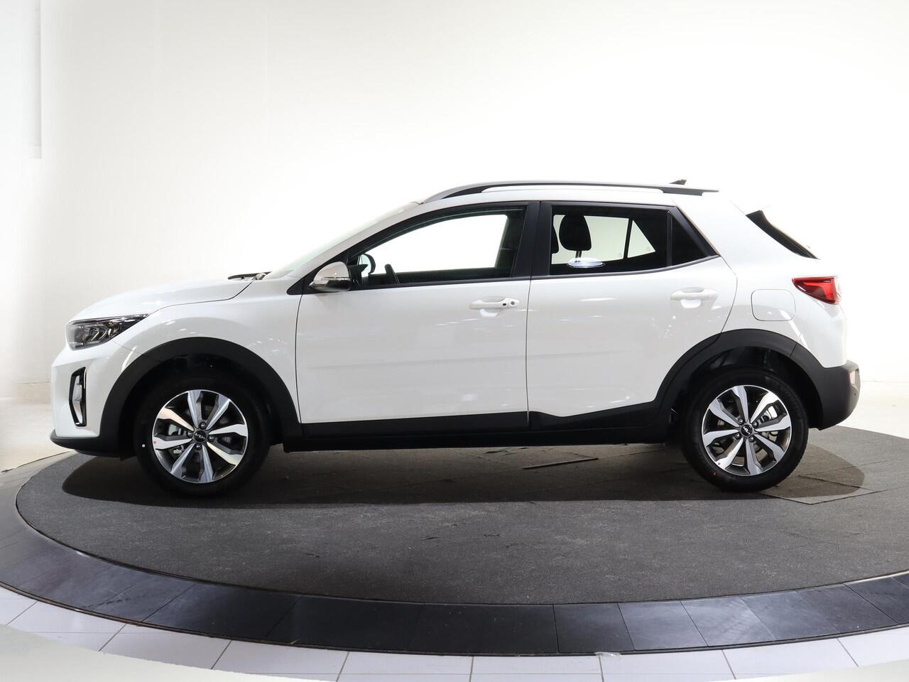 KIA Stonic 1.0 T-GDi MHEV DynamicPlusLine | vanaf ¤ 349,- per maand | Stoel/Stuurwielverwarming | Keyless | Navigatie | Achteruitrijcamera | Climate control