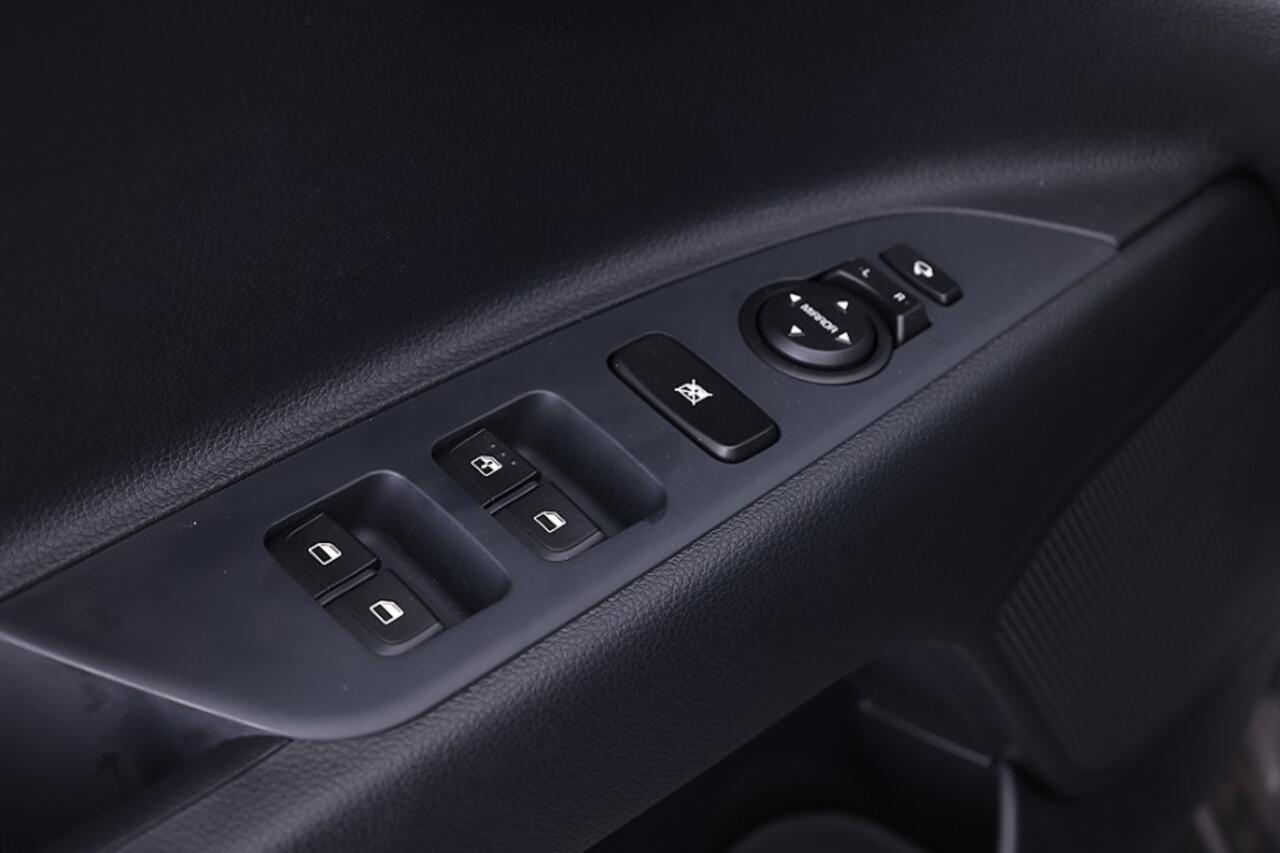 KIA Stonic 1.0 T-GDi MHEV DynamicPlusLine ? 1e Eigenaar