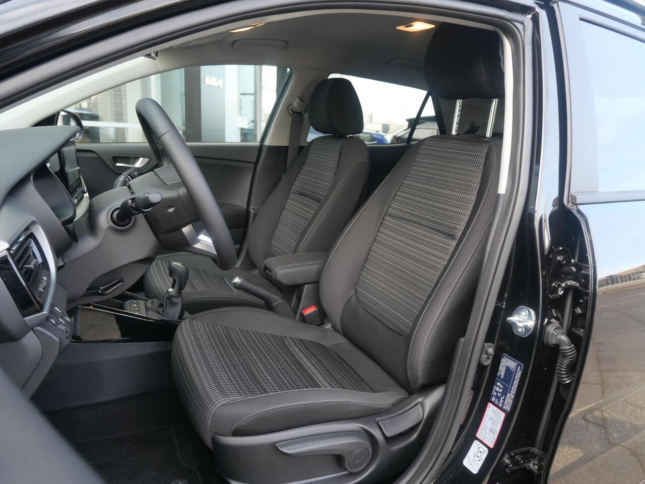 KIA Stonic 1.0 T-GDi MHEV DynamicPlusLine | Navigatie | Carplay | Camera | Cruise | Airco