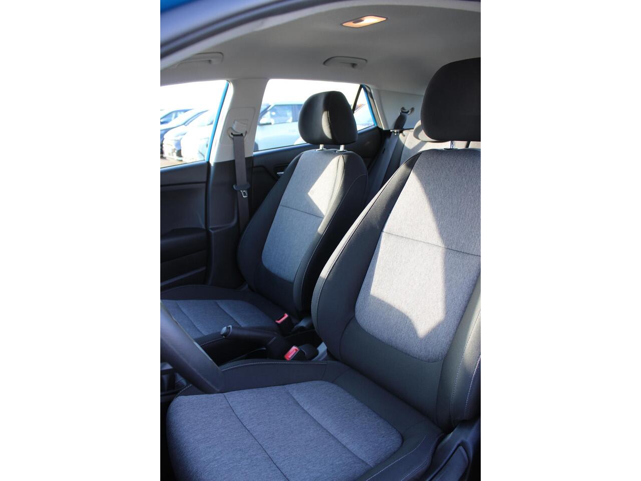 KIA Stonic 1.0 T-GDi MHEV ComfortLine Navigatie / Camera /18" LMV / 3.400KM