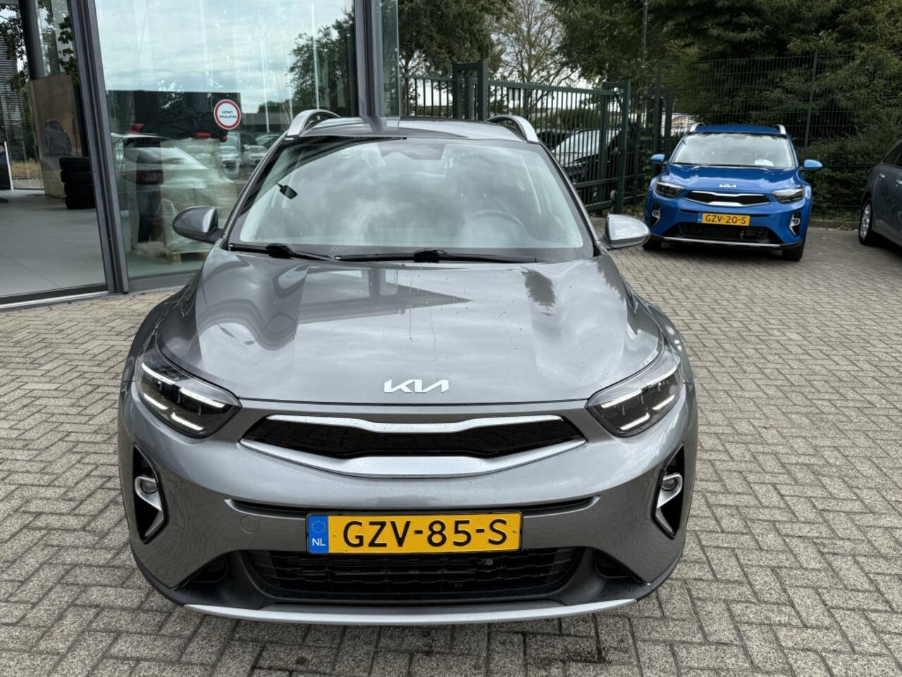 KIA Stonic 1.0 T-GDi MHEV DynamicLine NAVI + CAMERA