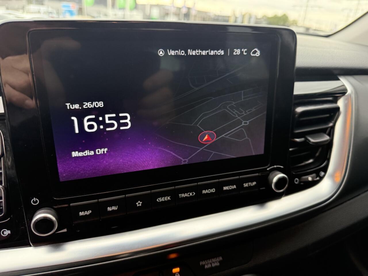 KIA Stonic 1.0 T-GDi MHEV DynamicLine NAVI + CAMERA