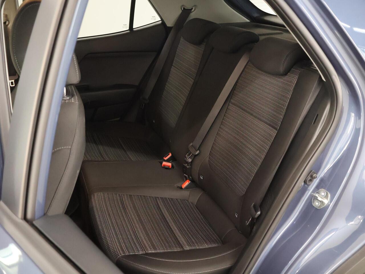 KIA Stonic 1.0 T-GDi MHEV DynamicPlusLine | Keyless | Navigatie | Parkeercamera | Apple Carplay/Android Auto | Climate Control |