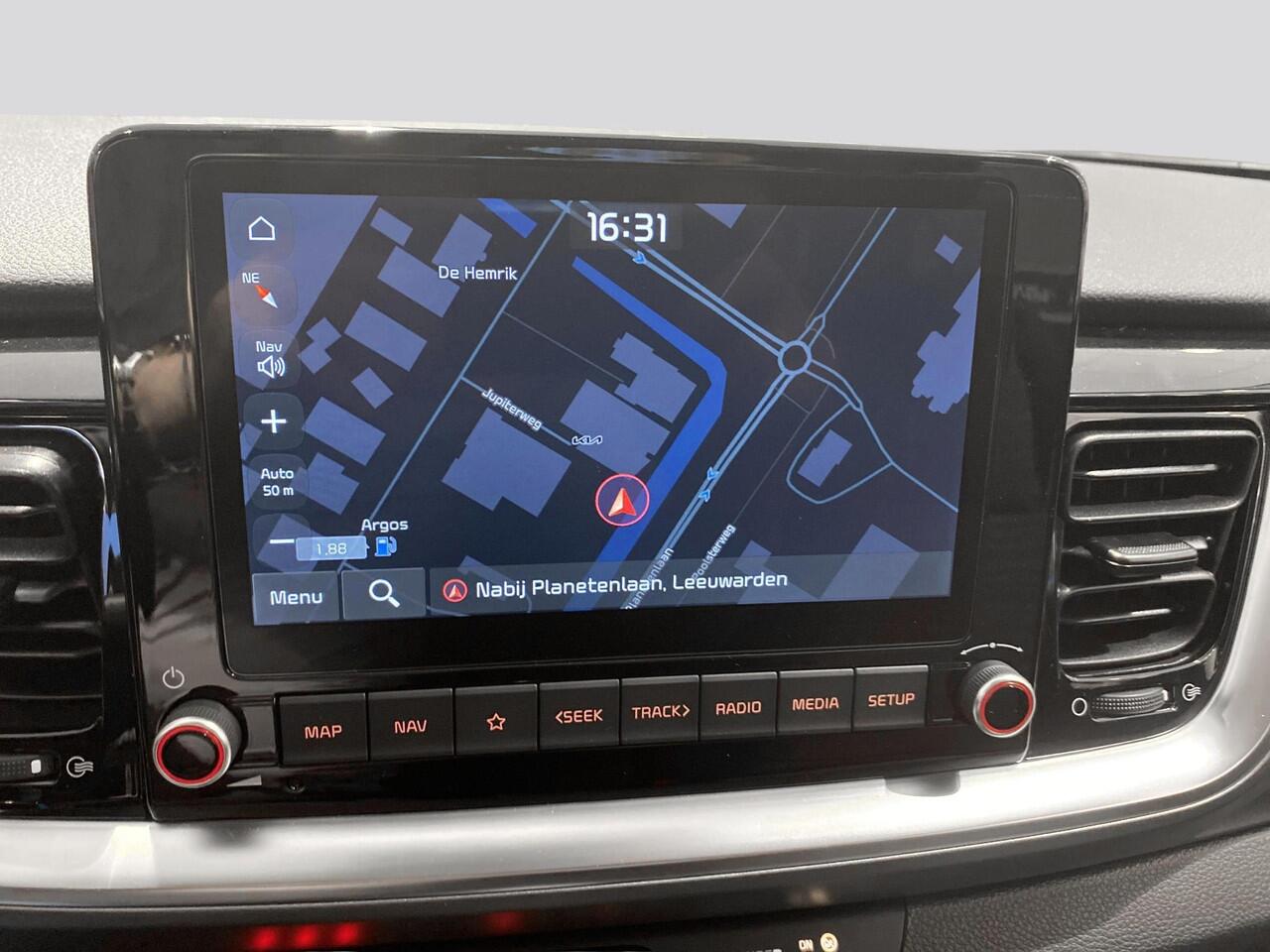 KIA Stonic DynamicLine 1.0 T-GDi MHEV DEMO | LED-koplampen | Cruise Control | Achteruitrijcamera | lichtmetalen velgen |