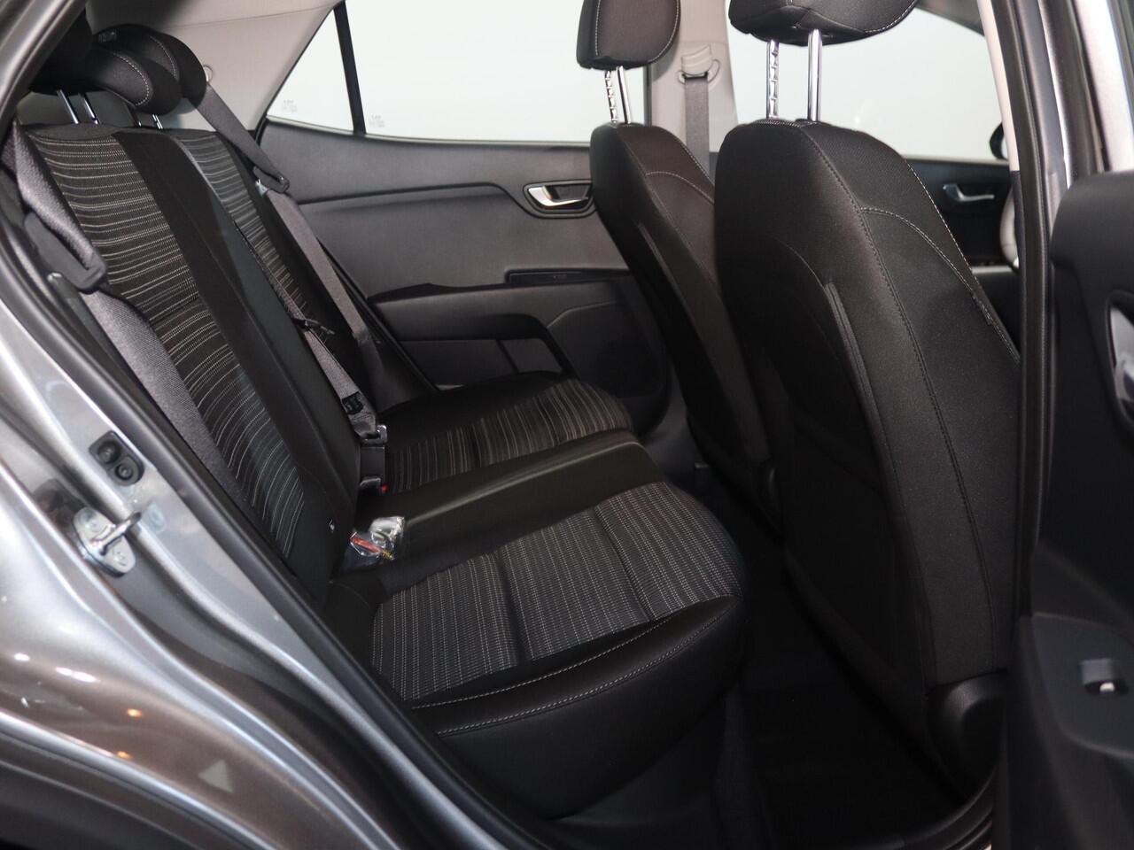 KIA Stonic 1.0 T-GDi MHEV DynamicLine | LED-koplampen | Cruise Control | Achteruitrijcamera | Climate Control | lichtmetalen velgen |