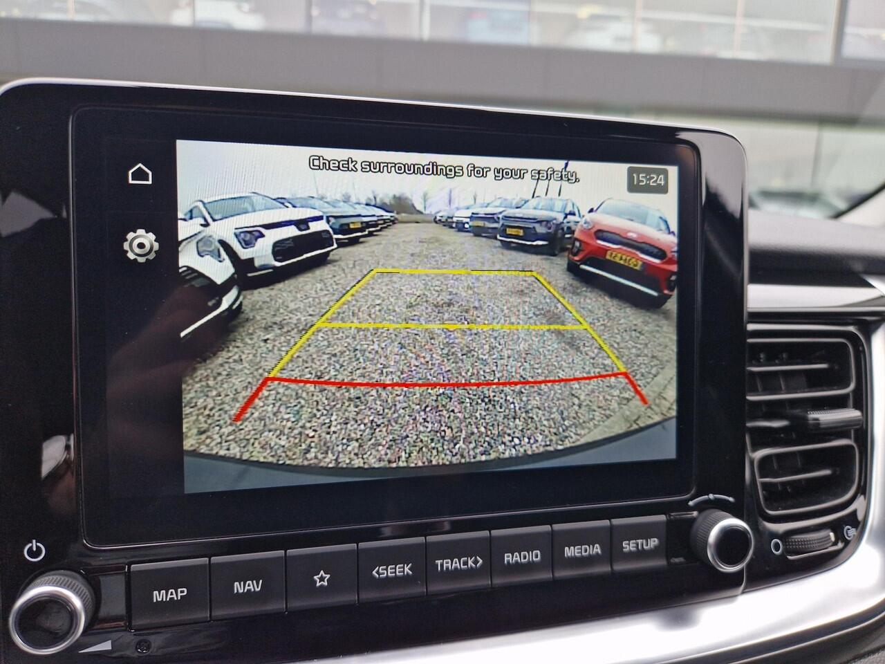 KIA Stonic 1.0 T-GDi MHEV DynamicPlusLine | Stoelverwarming | Key-Less | LED | Camera | Navigatie |