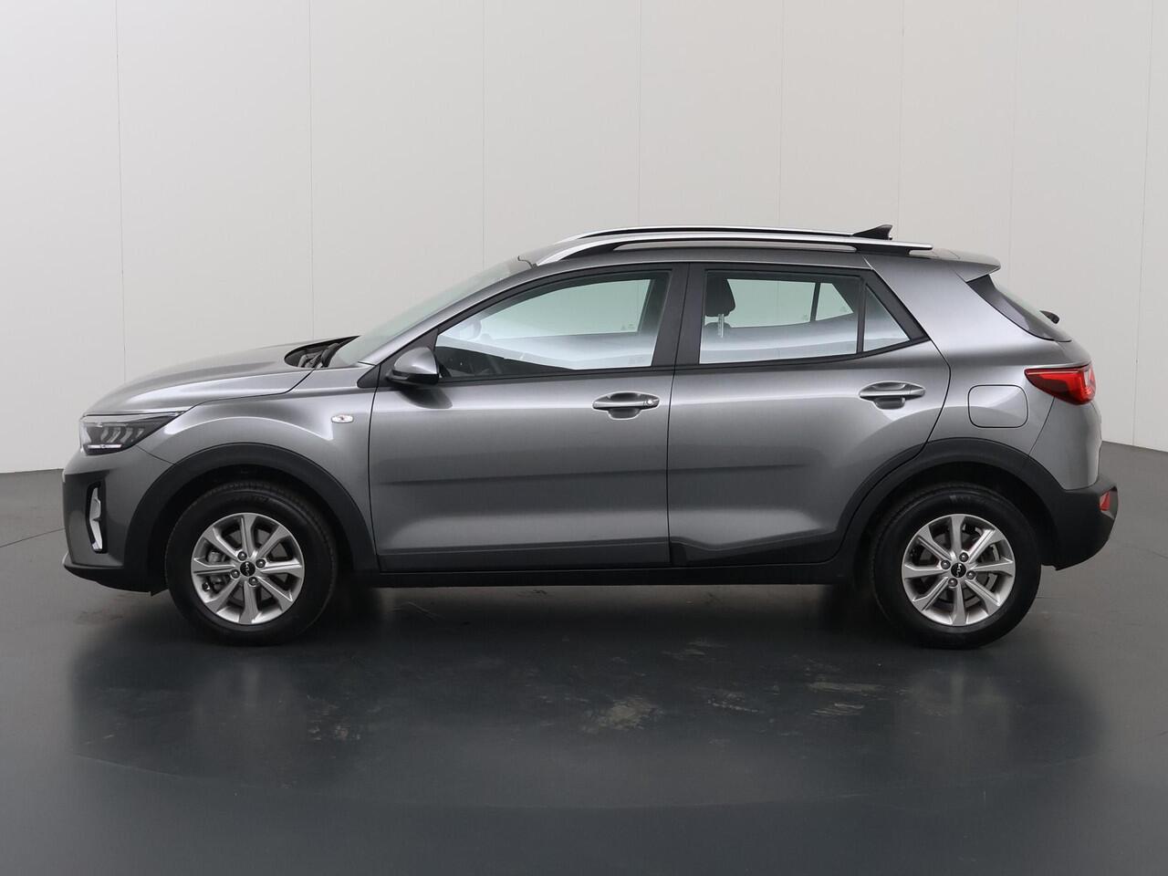KIA Stonic 1.0 T-GDi MHEV DynamicLine DCT7 | Navigatie | Cruise Control | Achteruitrijcamera | Climate Control | lichtmetalen velgen |