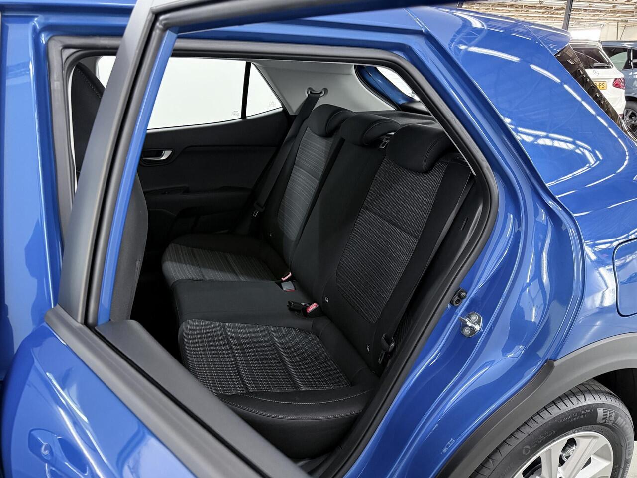 KIA Stonic DynamicLine 1.0 T-GDi MHEV | Navigatie | Cruise Control | Achteruitrijcamera | Climate Control | lichtmetalen velgen |