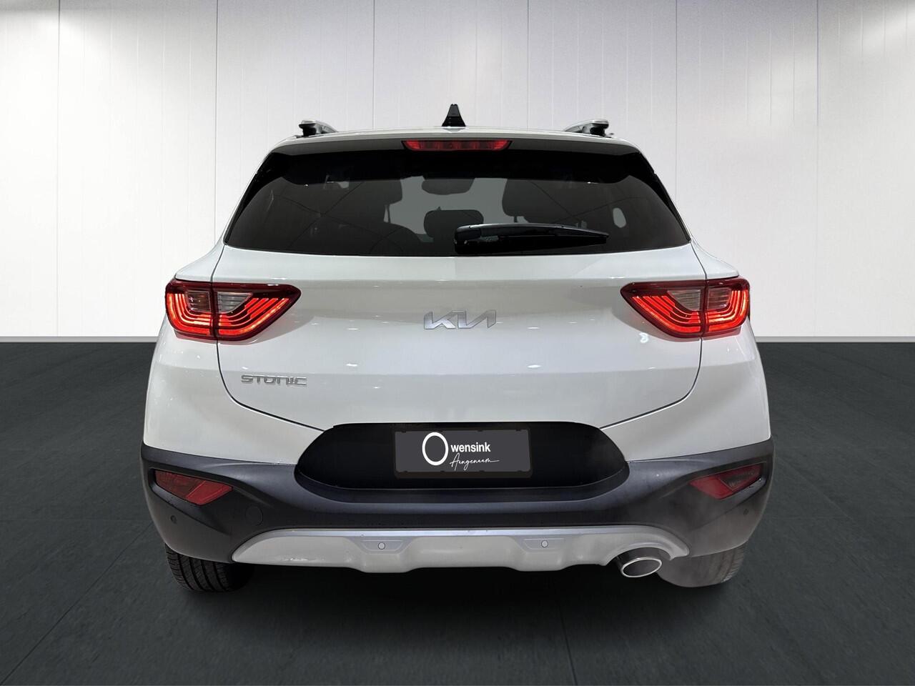 KIA Stonic 1.0 T-GDi MHEV DynamicPlusLine | vanaf ¤ 439,- per maand | Stoel/Stuurwielverwarming | Keyless | Navigatie | Achteruitrijcamera | Climate control