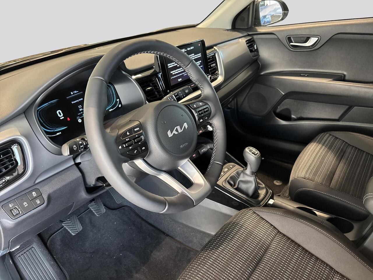 KIA Stonic 1.0 T-GDi MHEV DynamicPlusLine | vanaf ¤ 439,- per maand | LED-koplampen | Stoelverwarming vóór | Achteruitrijcamera | stuurwiel verwarmd |