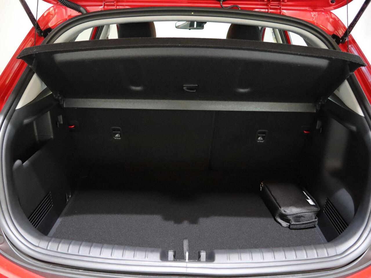 KIA Stonic 1.0 T-GDi MHEV DynamicLine | vanaf ¤ 429,- per maand | Keyless | LED-koplampen | Stoelverwarming vóór | Achteruitrijcamera | stuurwiel verwarmd |