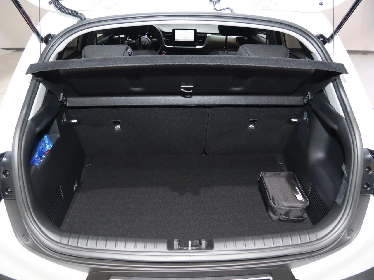 KIA Stonic 1.0 T-GDi MHEV DynamicPlusLine | vanaf ¤ 439,- per maand | Stoel/Stuurwielverwarming | Keyless | Navigatie | Achteruitrijcamera | Climate control