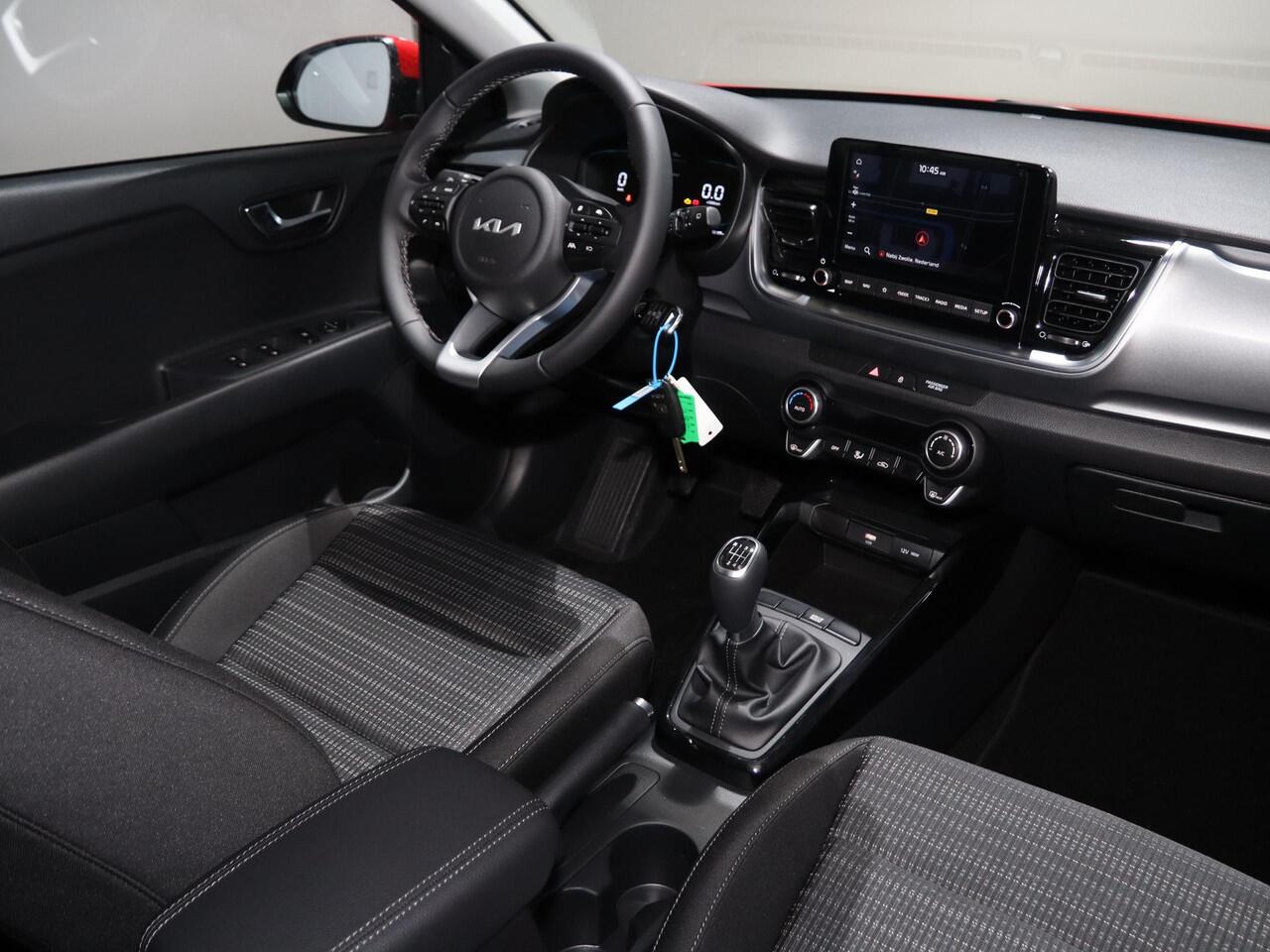 KIA Stonic 1.0 T-GDi MHEV DynamicLine | Keyless | LED-koplampen | Stoelverwarming vóór | Achteruitrijcamera | stuurwiel verwarmd |