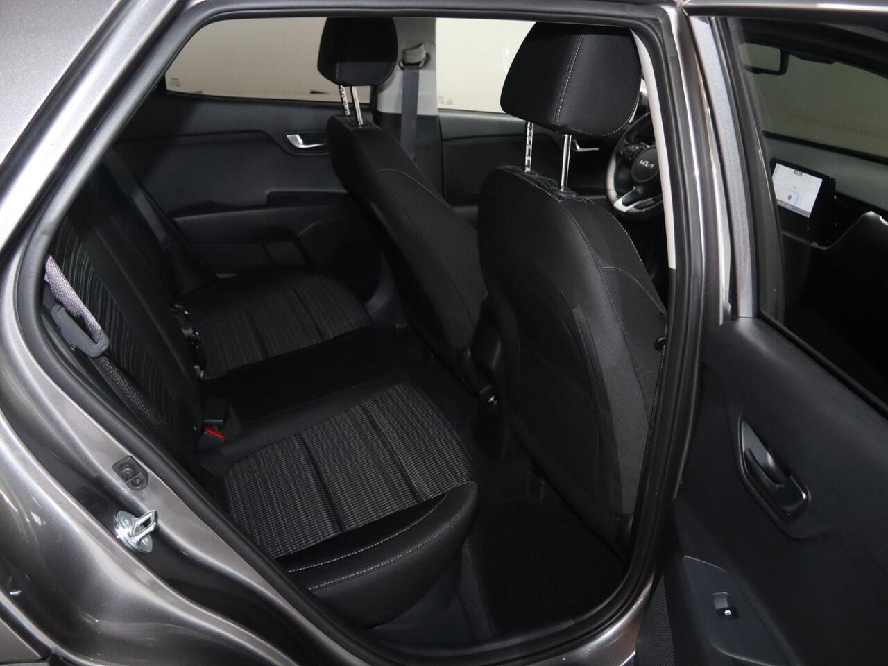 KIA Stonic 1.0 T-GDi MHEV DynamicPlusLine | LED-koplampen | Stoelverwarming vóór | Achteruitrijcamera | stuurwiel verwarmd |