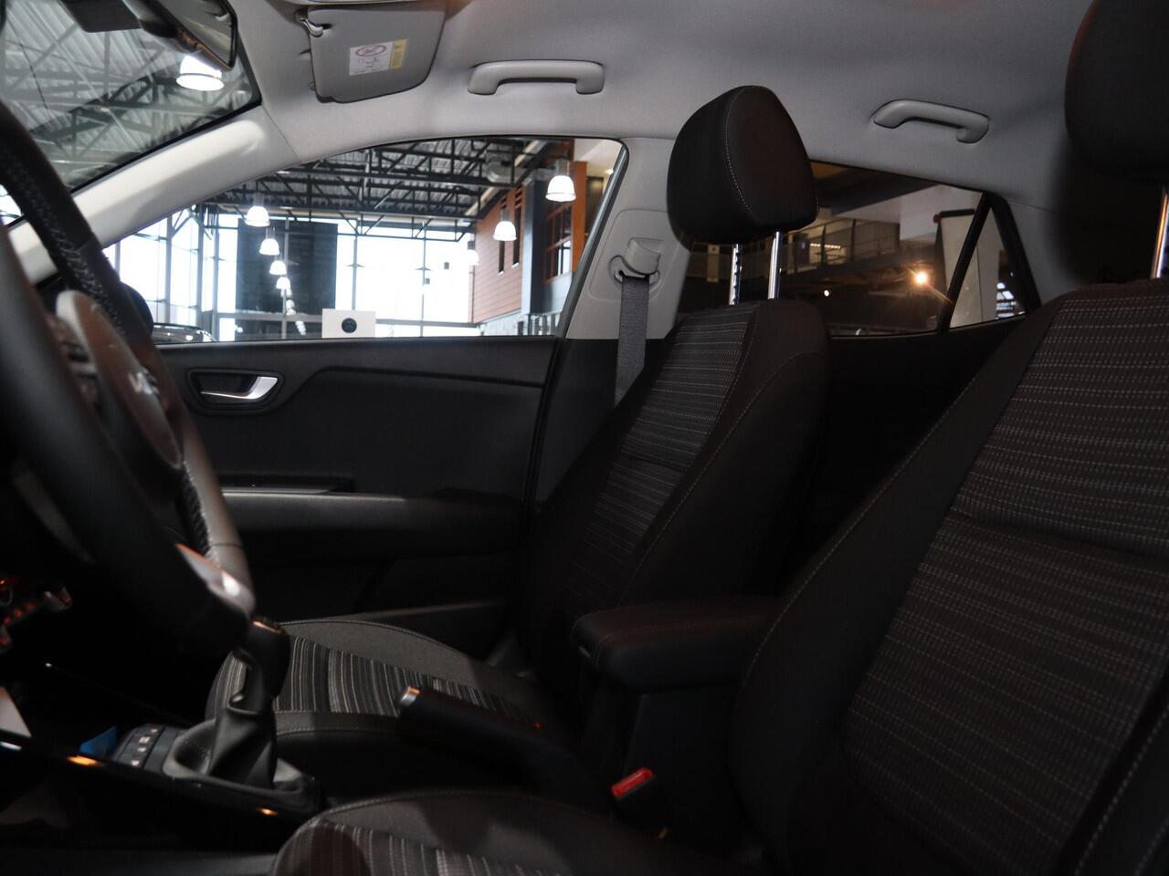 KIA Stonic 1.0 T-GDi MHEV DynamicPlusLine | LED-koplampen | Stoelverwarming vóór | Achteruitrijcamera | stuurwiel verwarmd |