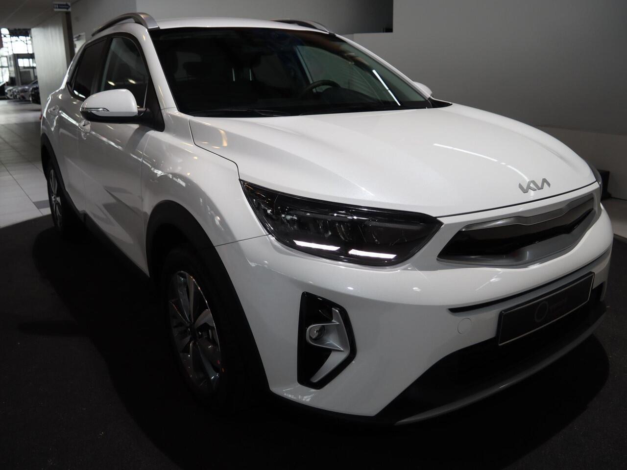 KIA Stonic 1.0 T-GDi MHEV DynamicPlusLine | LED-koplampen | Stoelverwarming vóór | Achteruitrijcamera | stuurwiel verwarmd |