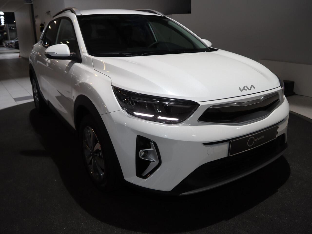 KIA Stonic 1.0 T-GDi MHEV DynamicPlusLine | LED-koplampen | Stoelverwarming vóór | Achteruitrijcamera | stuurwiel verwarmd |