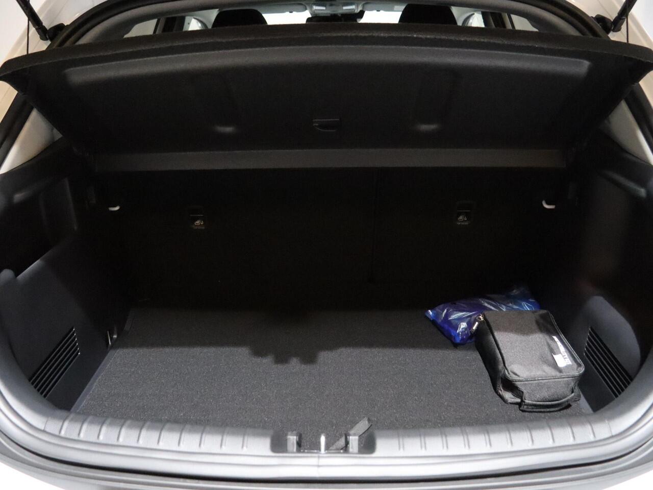 KIA Stonic 1.0 T-GDi MHEV DynamicPlusLine | LED-koplampen | Stoelverwarming vóór | Achteruitrijcamera | stuurwiel verwarmd |