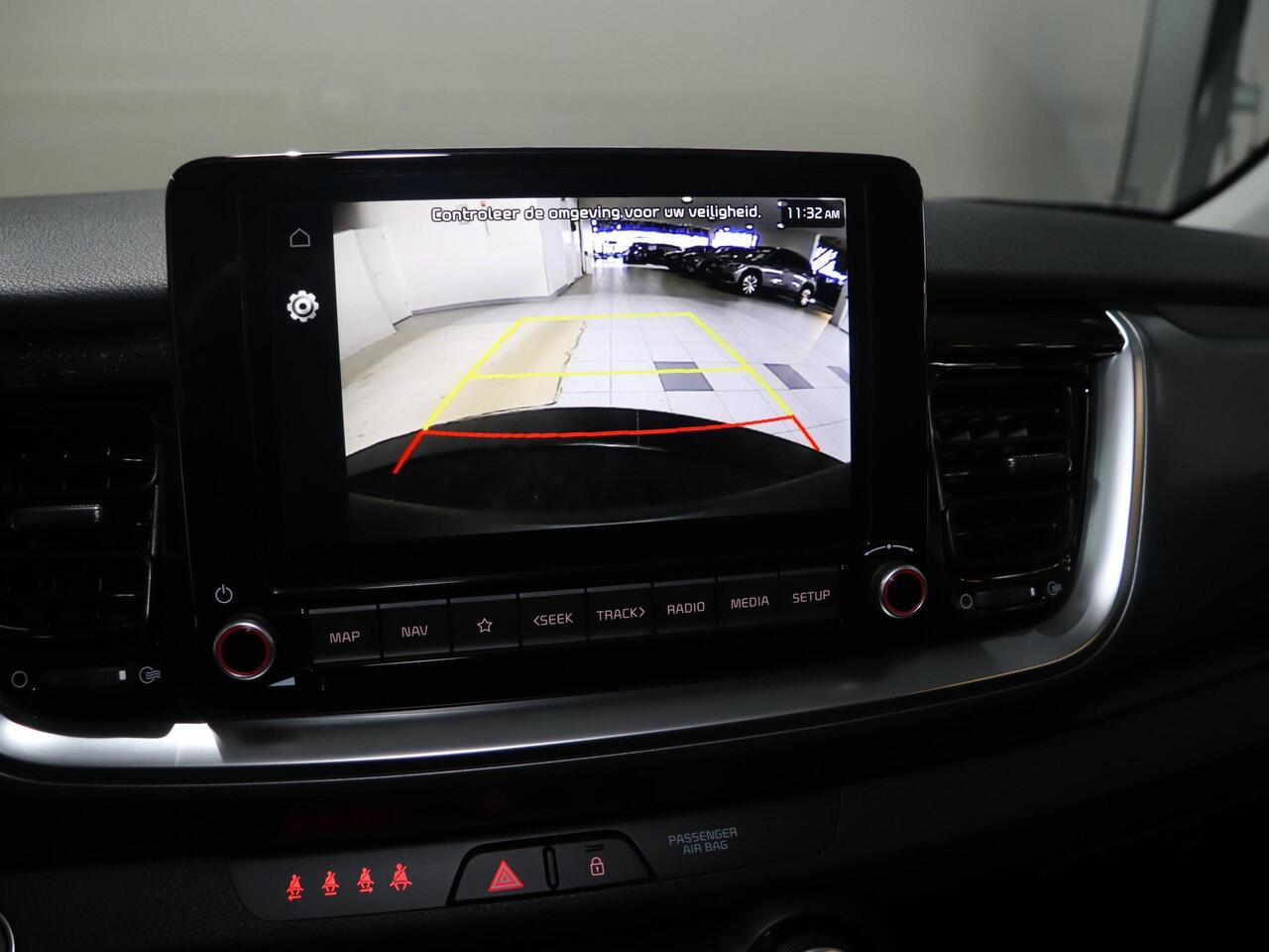 KIA Stonic 1.0 T-GDi MHEV DynamicPlusLine | LED-koplampen | Stoelverwarming vóór | Achteruitrijcamera | stuurwiel verwarmd |