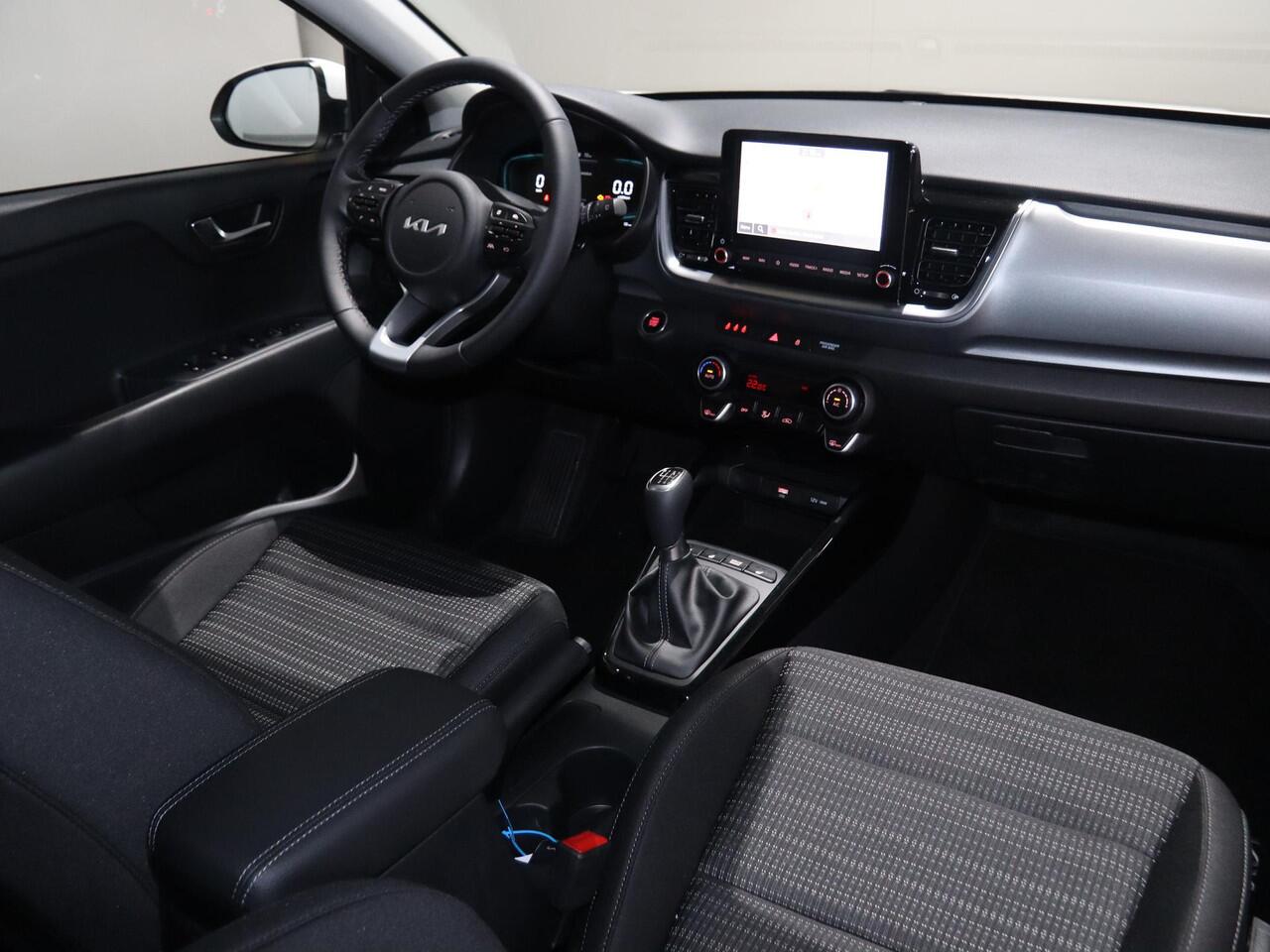 KIA Stonic 1.0 T-GDi MHEV DynamicPlusLine | LED-koplampen | Stoelverwarming vóór | Achteruitrijcamera | stuurwiel verwarmd |