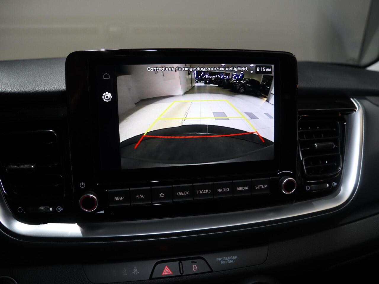 KIA Stonic 1.0 T-GDi MHEV DynamicPlusLine | LED-koplampen | Stoelverwarming vóór | Achteruitrijcamera | stuurwiel verwarmd |