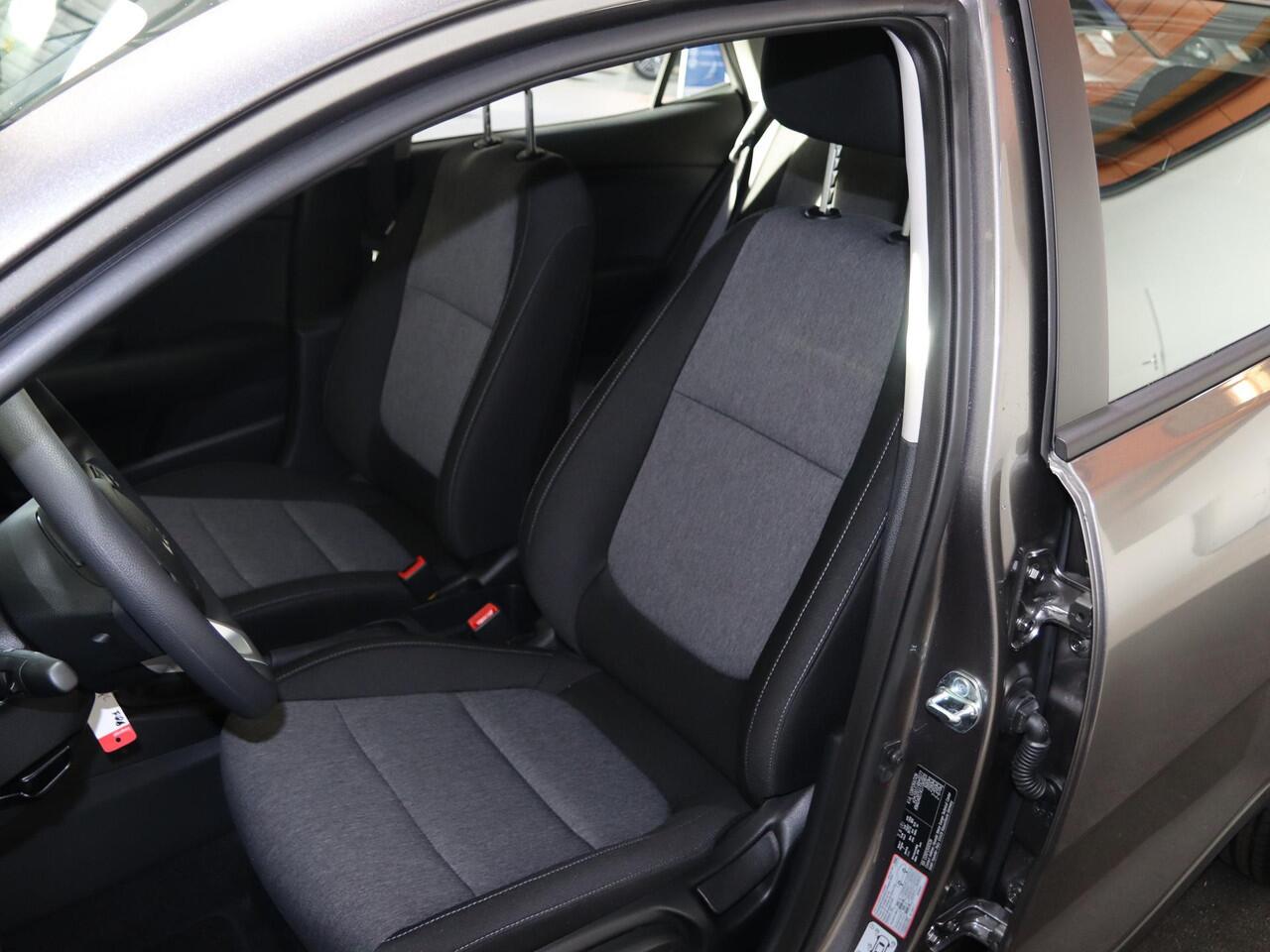 KIA Stonic 1.0 T-GDi MHEV ComfortLine | vanaf ¤329,- p/m | Achteruitrijcamera | Parkeersensoren achter | Navigatiesysteem | Cruise control | Actieve rijbaanassistentie |