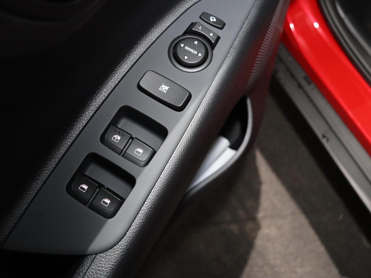 KIA Stonic 1.0 T-GDi MHEV DynamicPlusLine | Keyless | LED-koplampen | Stoelverwarming vóór | Achteruitrijcamera | stuurwiel verwarmd |