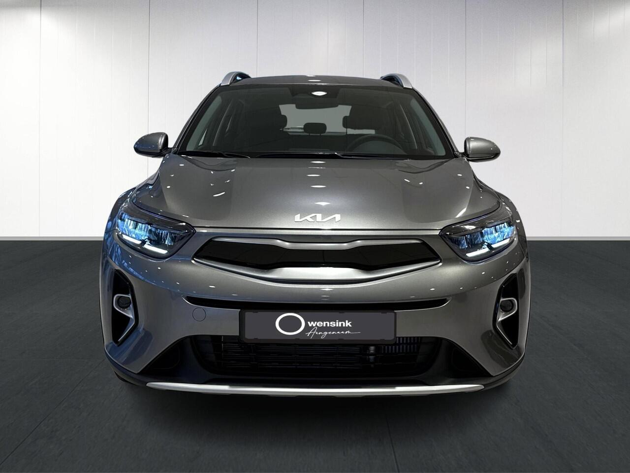 KIA Stonic 1.0 T-GDi MHEV DynamicLine | LED-koplampen | Cruisecontrol | Achteruitrijcamera | Dakrails | lichtmetalen velgen |
