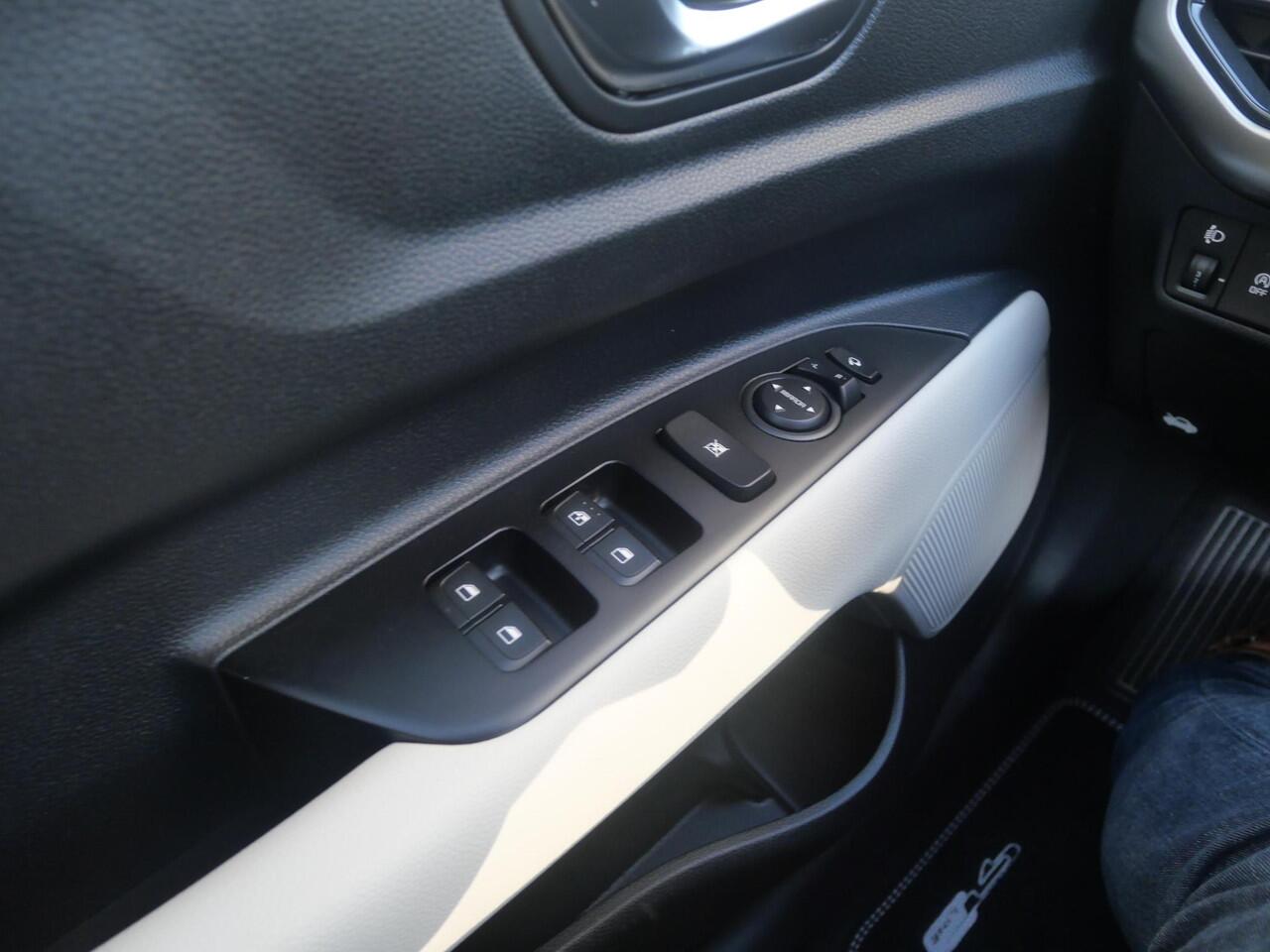 KIA Stonic 1.0 T-GDi MHEV GT-Line | Schuif/kantel | Navigatie | Camera | Carplay | Climate | Cruise