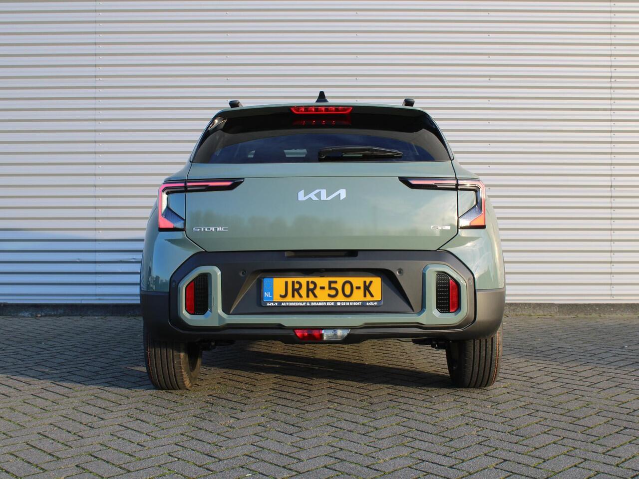 KIA Stonic 1.0 T-GDi MHEV GT-Line | Stuur-/stoelverwarming | Schuifdak | Camera | Cruise adapt. | Dodehoek detectie | Clima | Navi | 17" LM | LED |