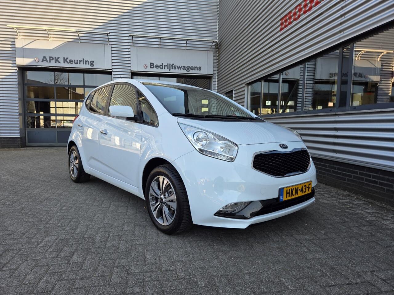 KIA VENGA 1.6 CVVT 125pk A/T DynamicPlusLine | Navi | Stoel verw.