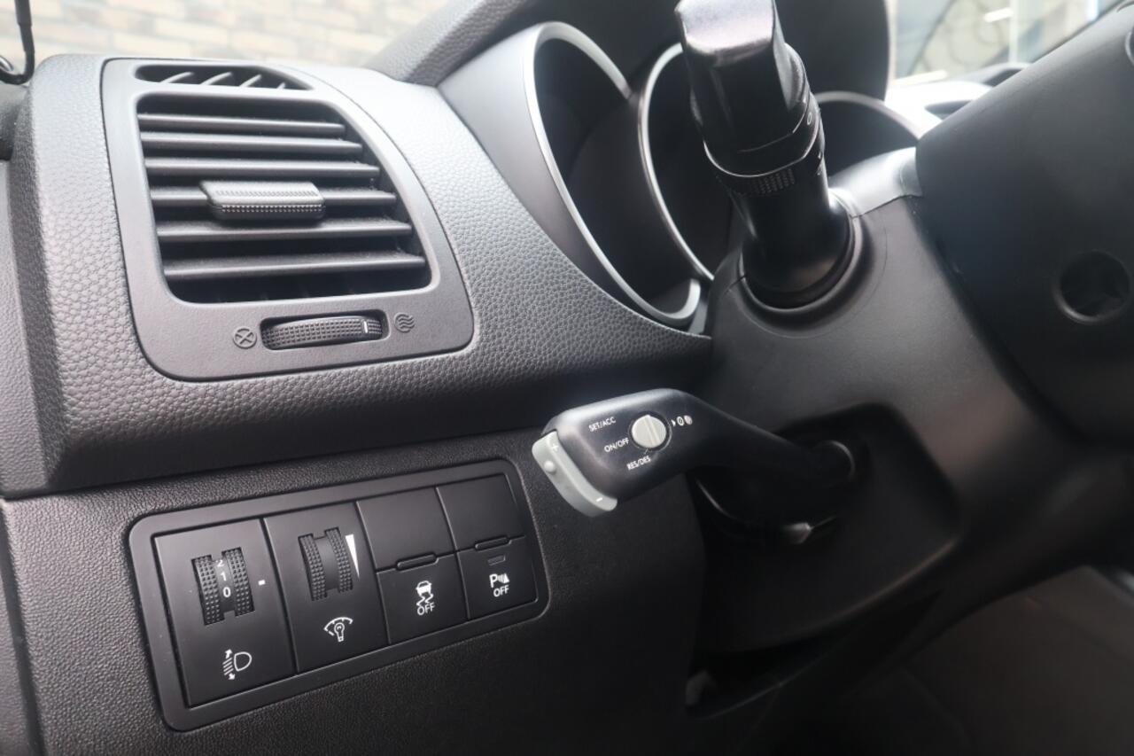 KIA VENGA 1.6 CVVT Dynamic Plus Line | Camera | Cruise-control |