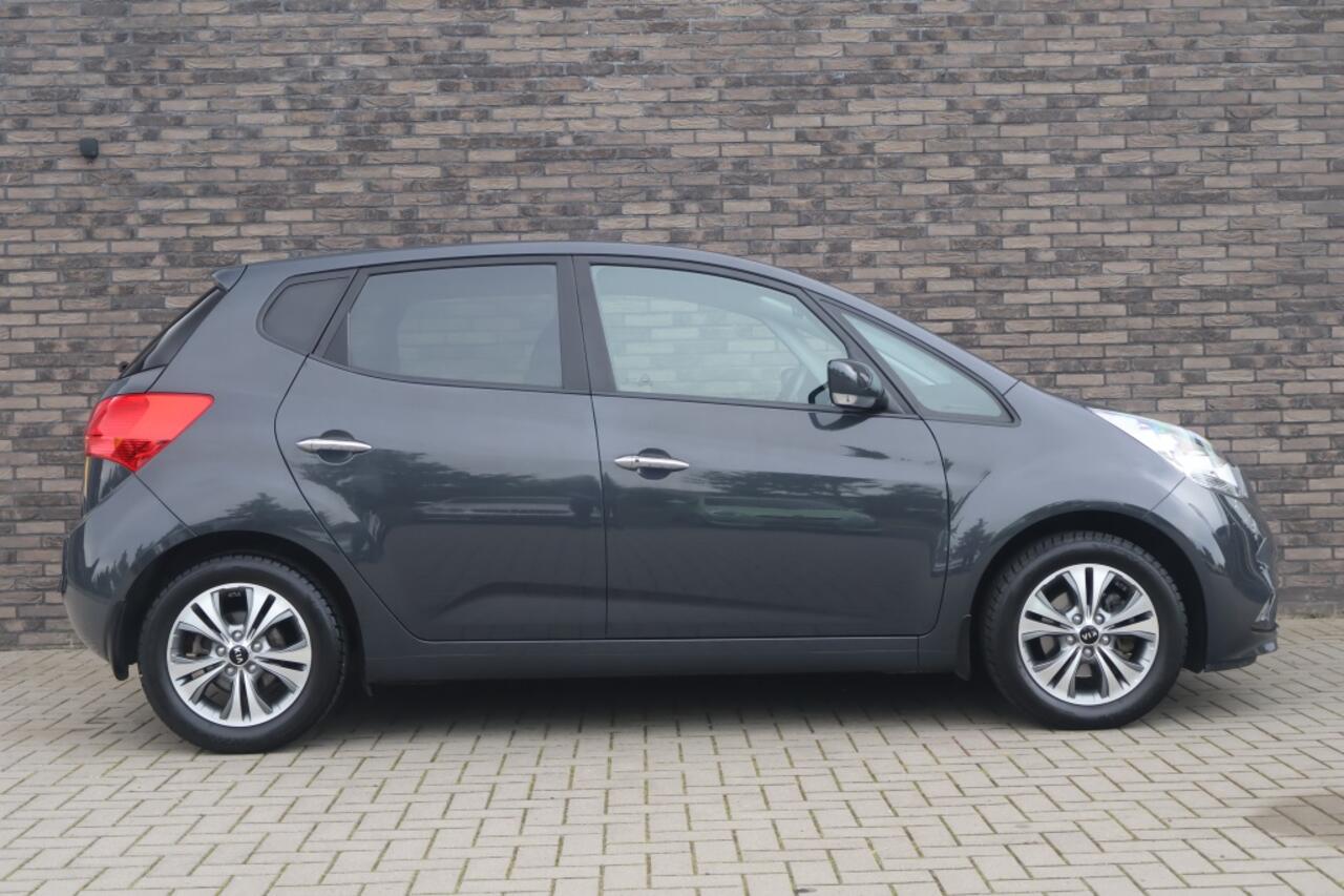 KIA VENGA 1.6 CVVT Dynamic Plus Line | Camera | Cruise-control |