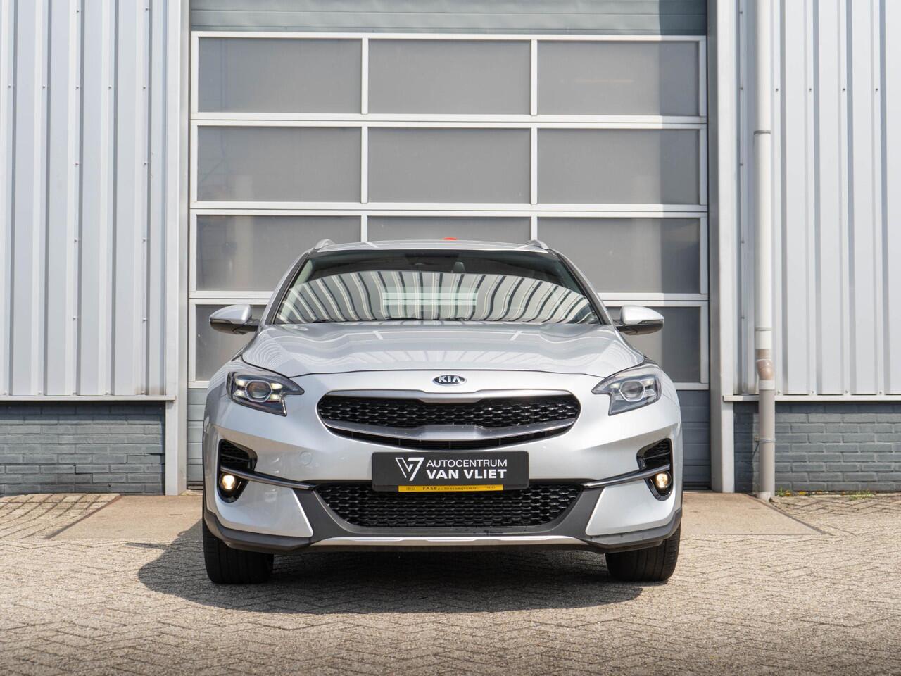 KIA Xceed 1.0 T-GDi DynamicLine | Trekhaak | Navigatie | Achteruitrijcamera | Carplay | Climate control