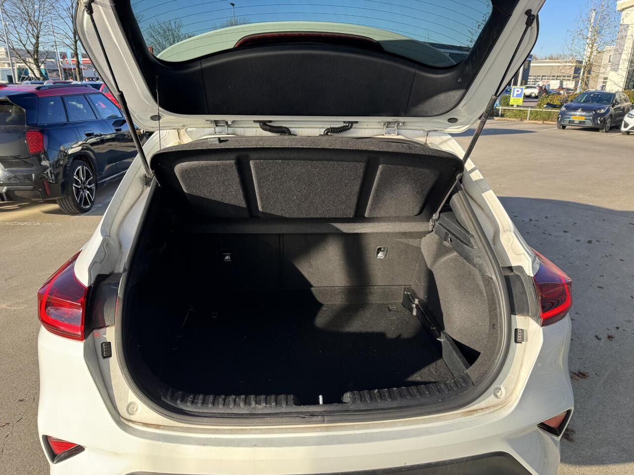 KIA Xceed 1.0 T-GDi ComfortLine Airco | Navi via AppleCarplay&AndroidAuto | Cruise| LM velgen | Stoel&Stuurverw.