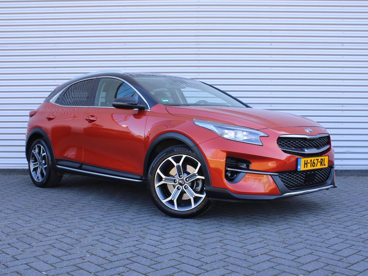 KIA Xceed 1.6 T-GDi ExecutiveLine | Trekhaak | Camera | 18" LM | Zeer mooie auto! | Panoramadak | Winterset op LM | 204 PK!! |