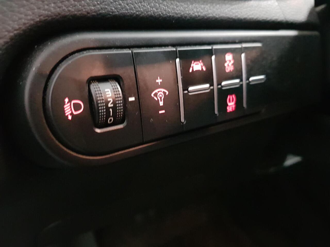 KIA Xceed 1.0 T-GDi 120pk Active Line | Navigatie | Climate Control | Camera | Parkeer Sensoren | Led | Stoel en stuurverwarming