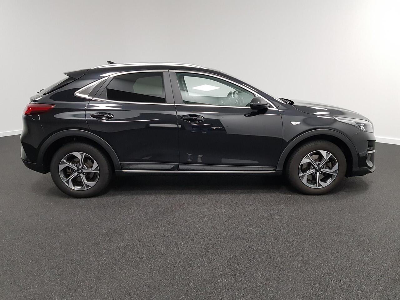 KIA Xceed 1.0 T-GDi 120pk Active Line | Navigatie | Climate Control | Camera | Parkeer Sensoren | Led | Stoel en stuurverwarming