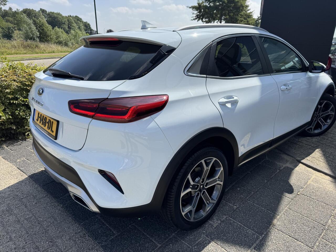 KIA Xceed 1.0 T-GDi DynamicPlusLine | Dealeronderhouden | Eerste Eigenaar | Stoel/Stuurverwarming | Keyless | Apple Carplay/Android Auto | Enz...