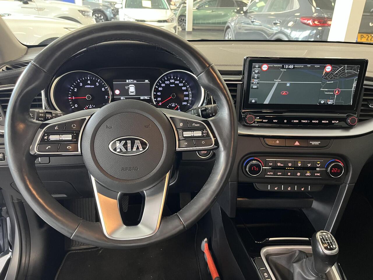 KIA Xceed 1.0 T-GDi DynamicLine Kia XCeed 1.0 T-GDi ExecutiveLine Stoel en Stuurverwarming, Apple Carplay, Android Auto, Cruisecontrol, Klimaat Controle, Lichtmetalen Velgen