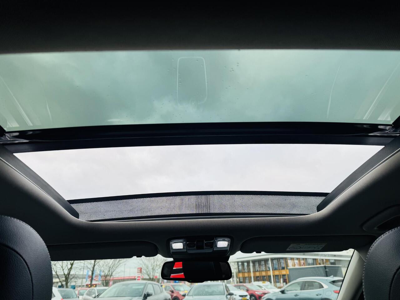 KIA Xceed 1.0 T-GDi ExecutiveLine Trekhaak NL-dealerauto |Panoramadak | Keyless | Stoel&Stuurverw.| Stoelkoeling | Memoryseat | Clima | Cruise | Navi | Camera