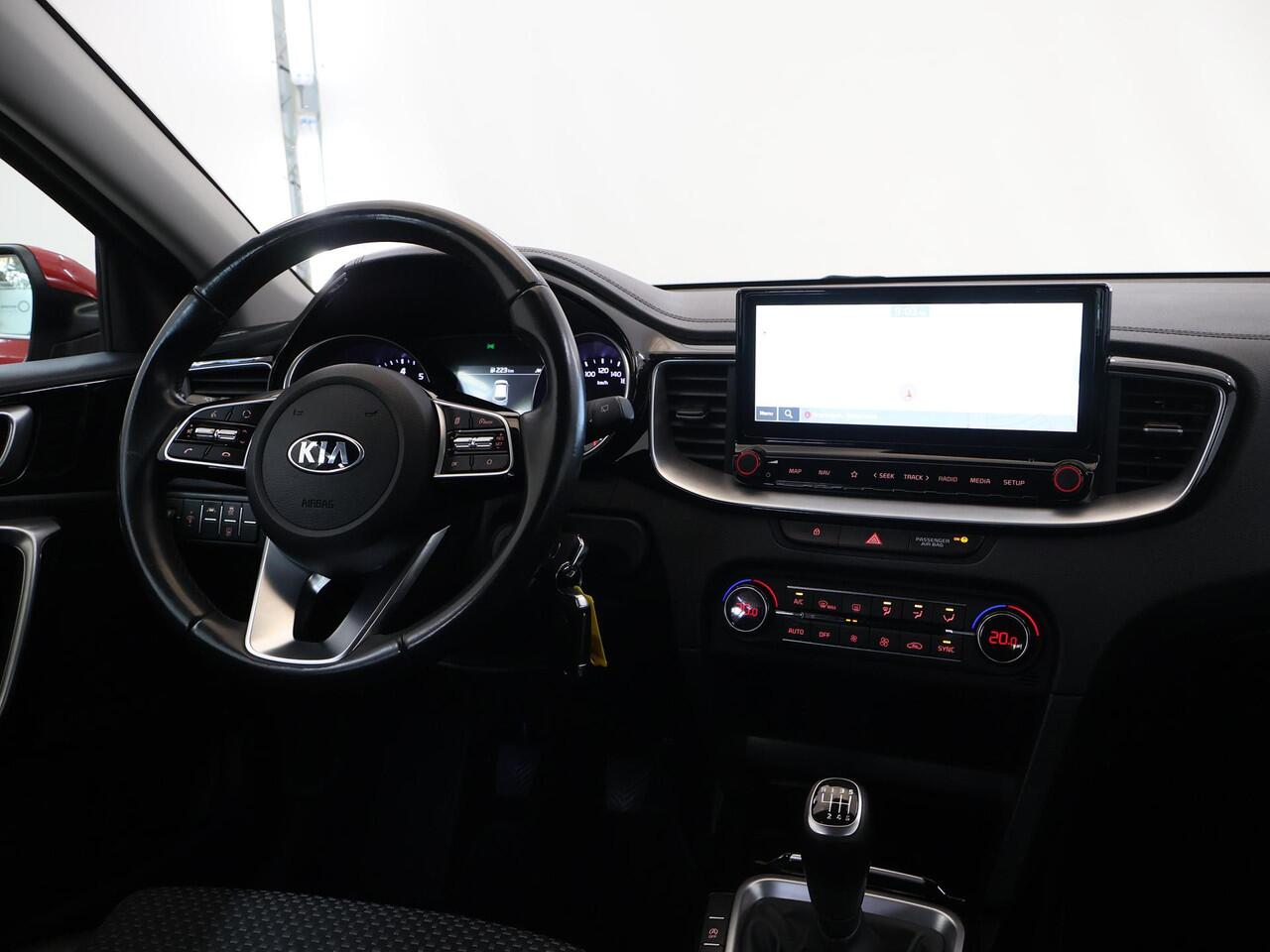 KIA Xceed 1.0 T-GDi DynamicLine | Navigatie | Parkeercamera | Climate Control | Cruise Control |
